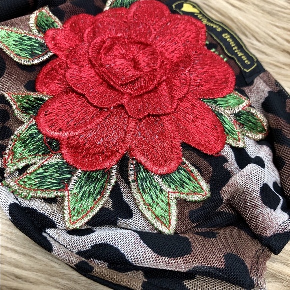 💋Leopard Face Mask - Picture 2 of 5